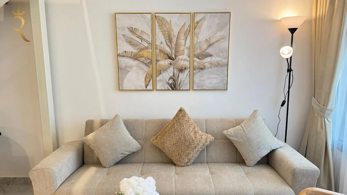 Lejlighed Rooftop Luxury 2Br Haven With Jacuzzi In Masdar City Abu Dhabi