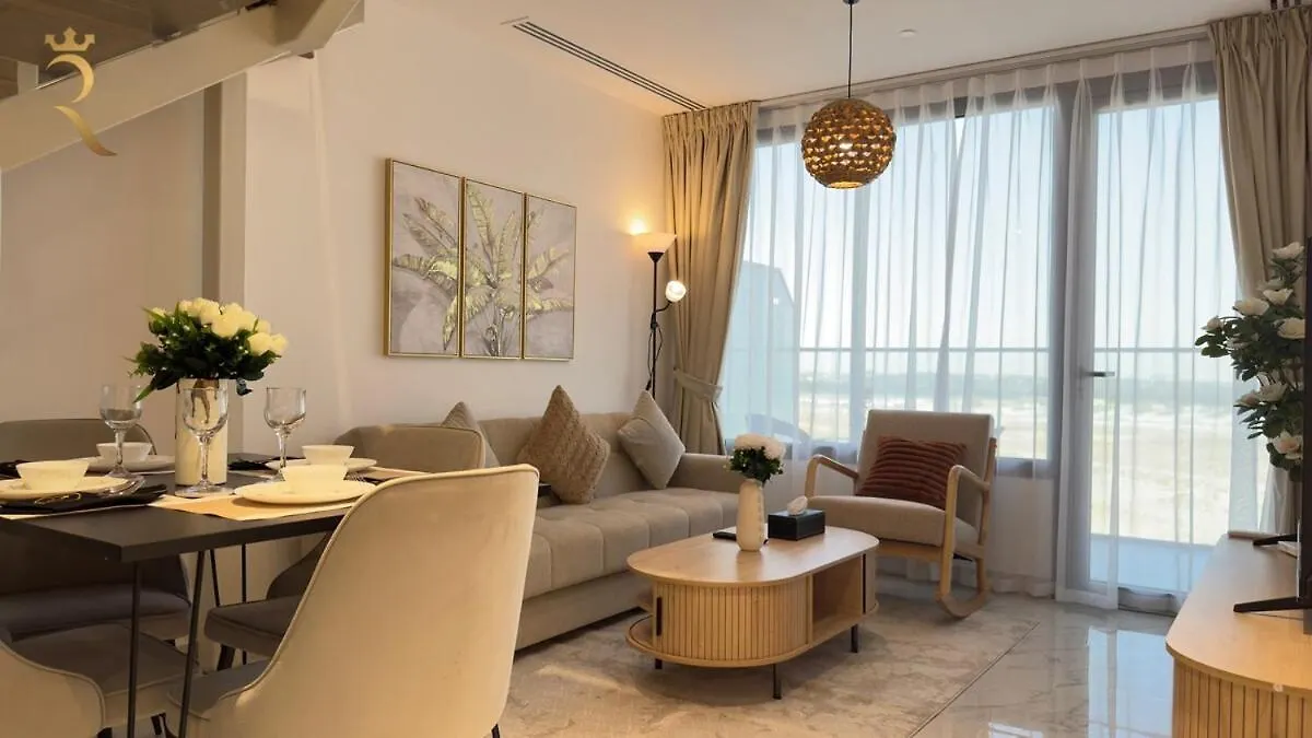 Rooftop Luxury 2Br Haven With Jacuzzi In Masdar City アブダビ 0*,