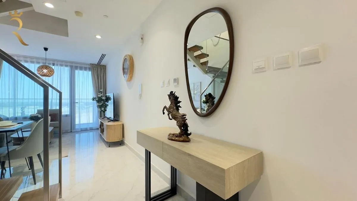 Rooftop Luxury 2Br Haven With Jacuzzi In Masdar City アブダビ